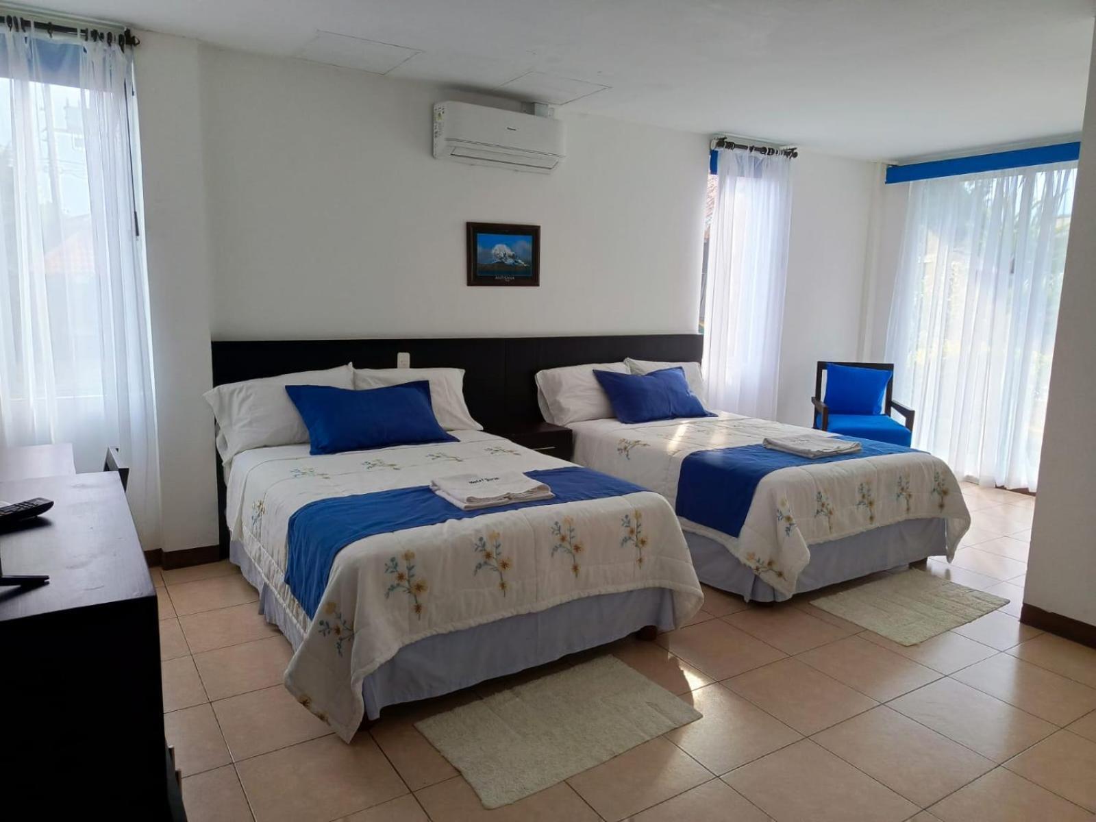 Hotel Yurak Archidona Dış mekan fotoğraf